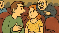 Dowcip: Parka narzeczonych gada w kinie...